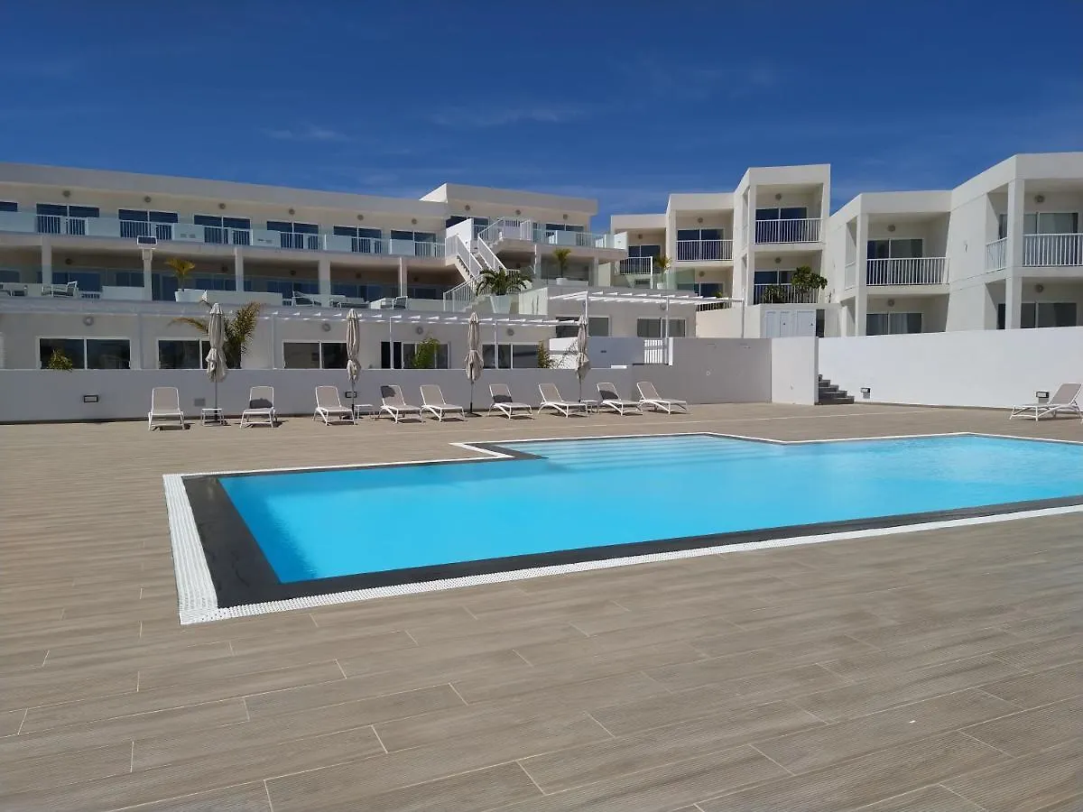 Apartment Aqui Todo Empieza - Pool View - Free Wifi - Smart Tv-Residence Senator contacts